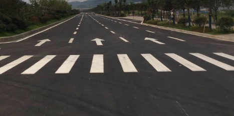 蘇州廠(chǎng)區(qū)交通劃線(xiàn)選飛揚(yáng)市政！多年深耕道路劃線(xiàn)工程品質(zhì)有保障
